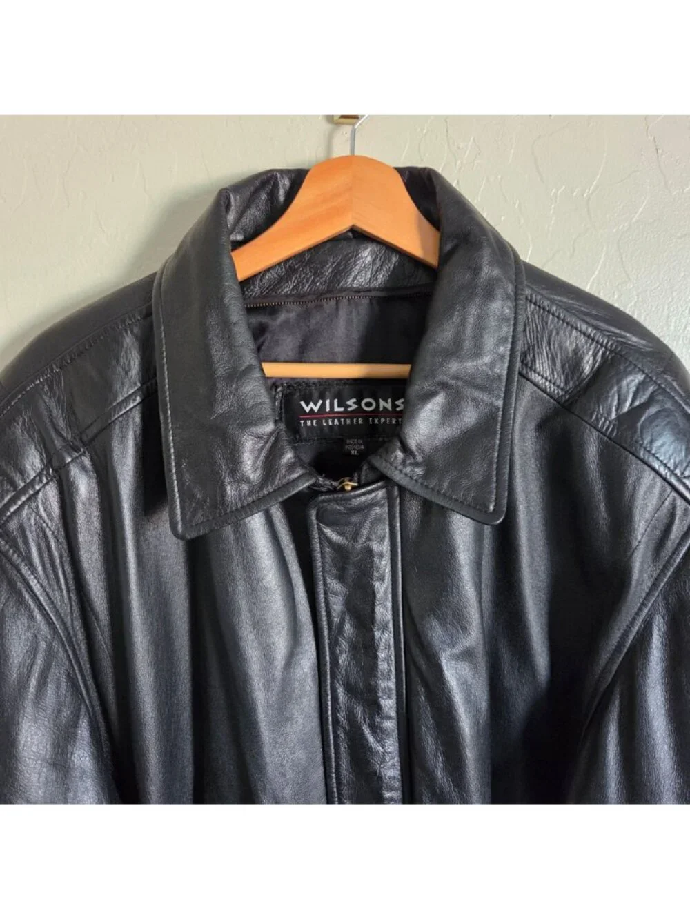Wilsons Leather Black Leather Bomber Jacket Size Men's XL Full Zip Vintage 90's